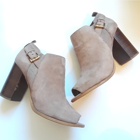 Tommy Hilfiger Pulston heels Size 9 - Picture 1 of 8